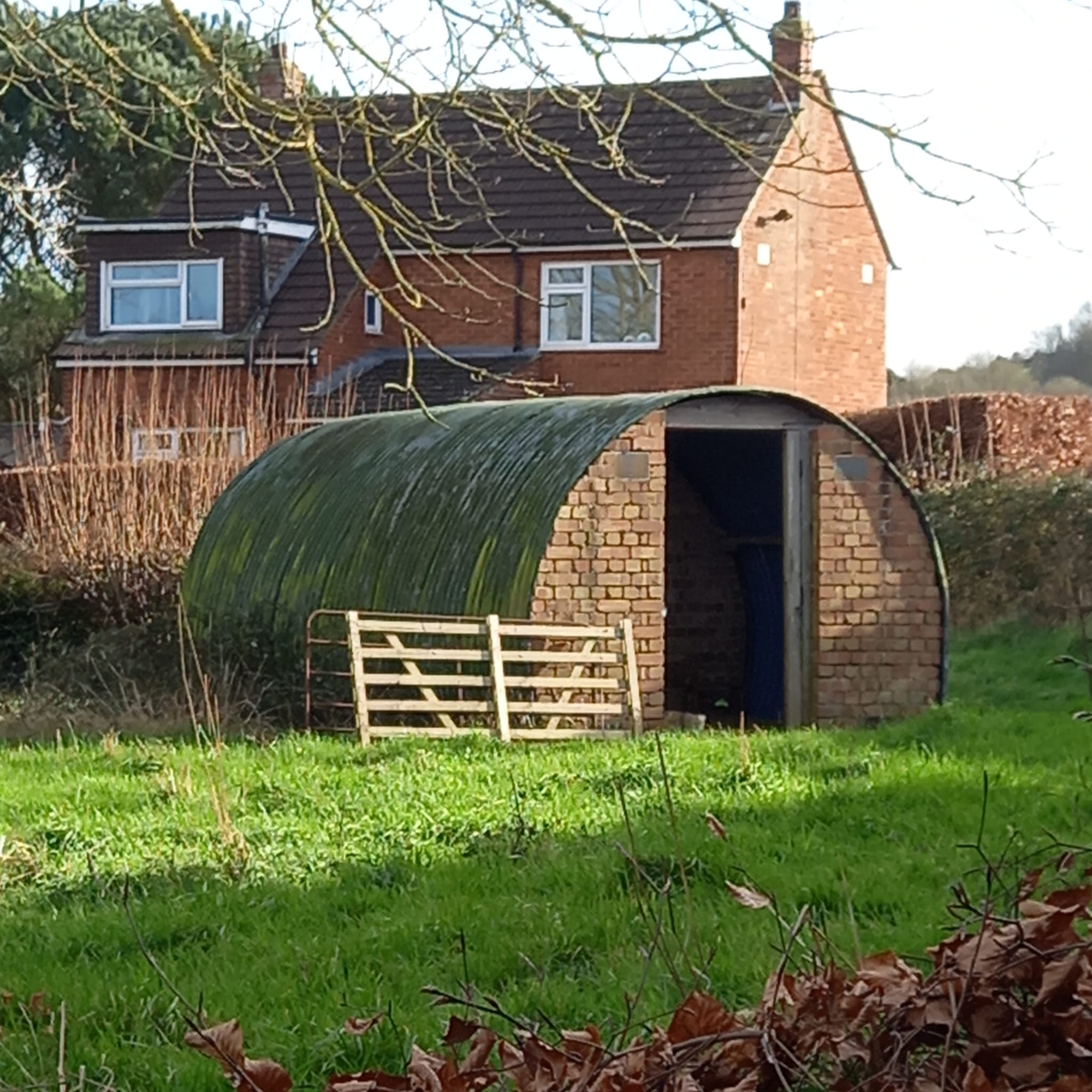 WWII Home Guard Nissen Hut, Reeves Farm - Emms Lane