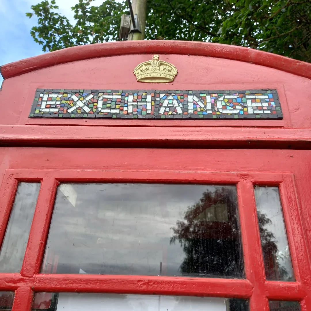 phone_box_2.jpg