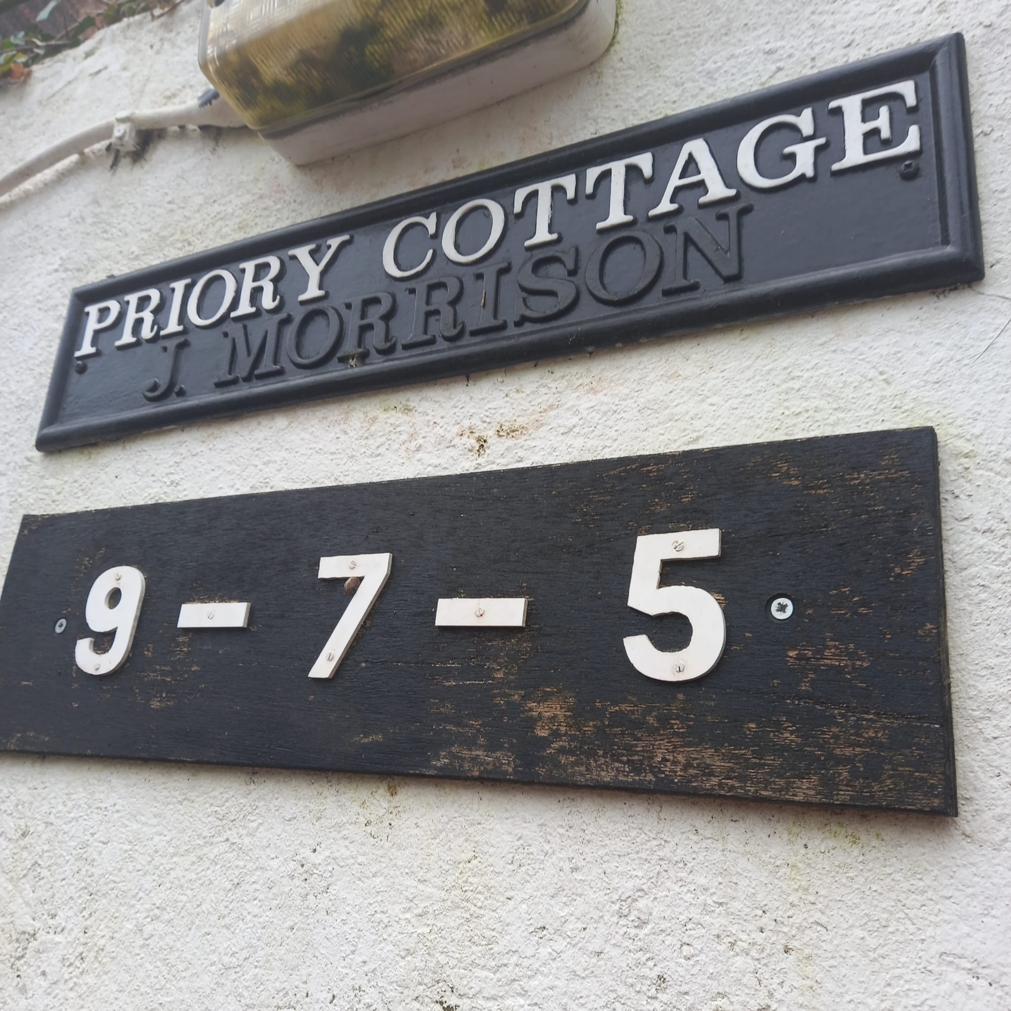 Priory_Cottages_2.jpg