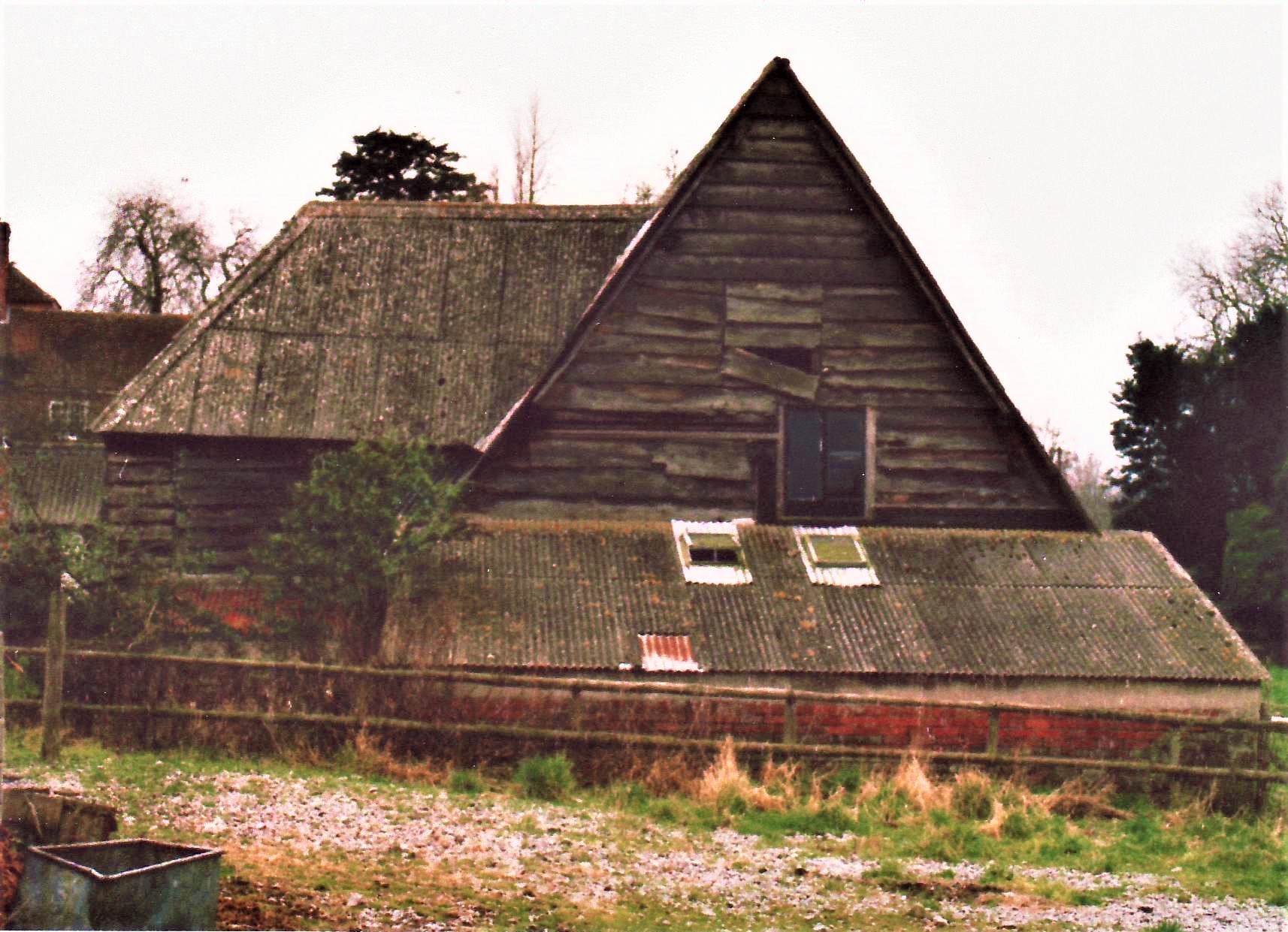 Yew_Tree_Farm_Barn_2.JPG