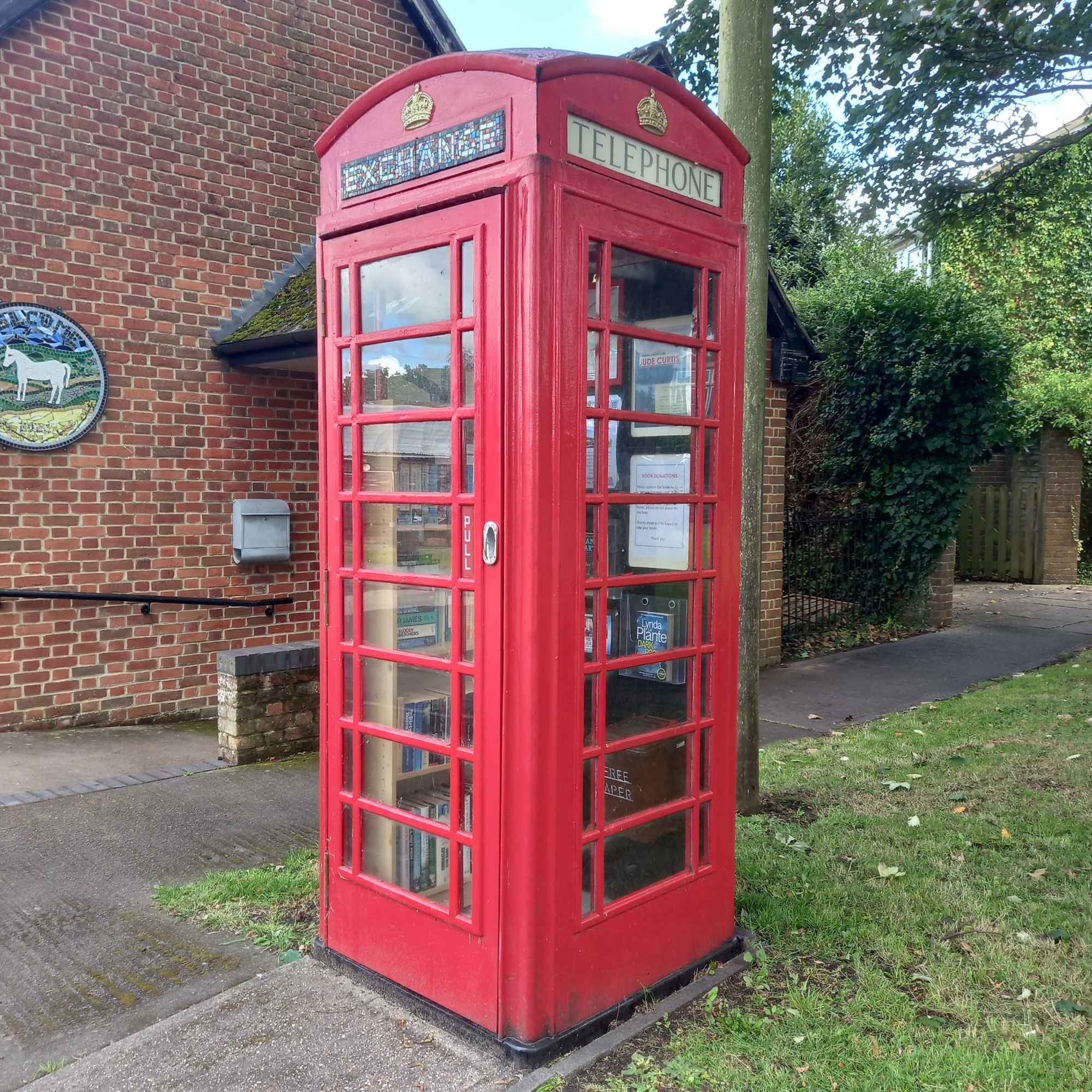 Thumbnail of Telephone Kiosk - Melbourne Street