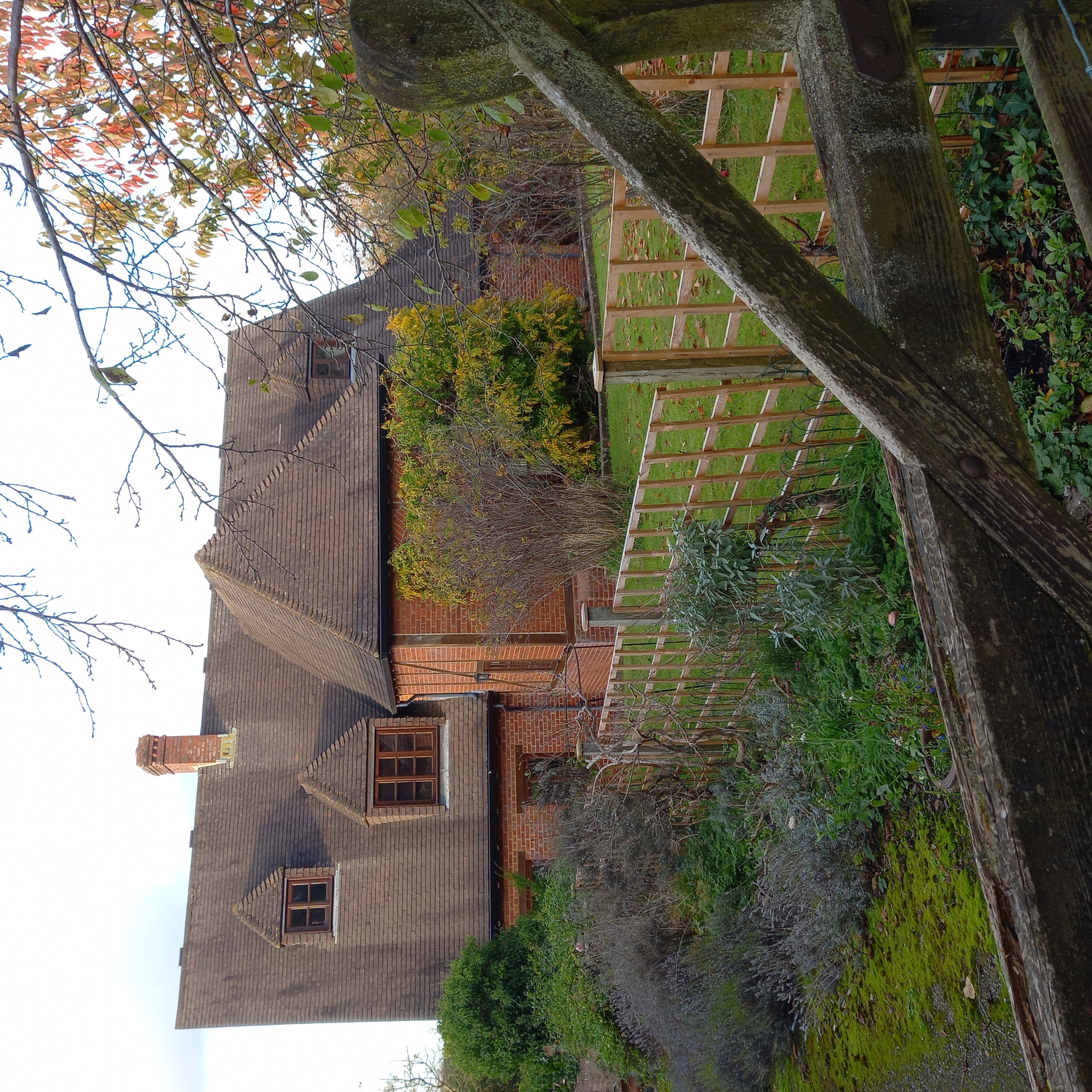 Thumbnail of Yew Tree Farm Barn - Lower Road
