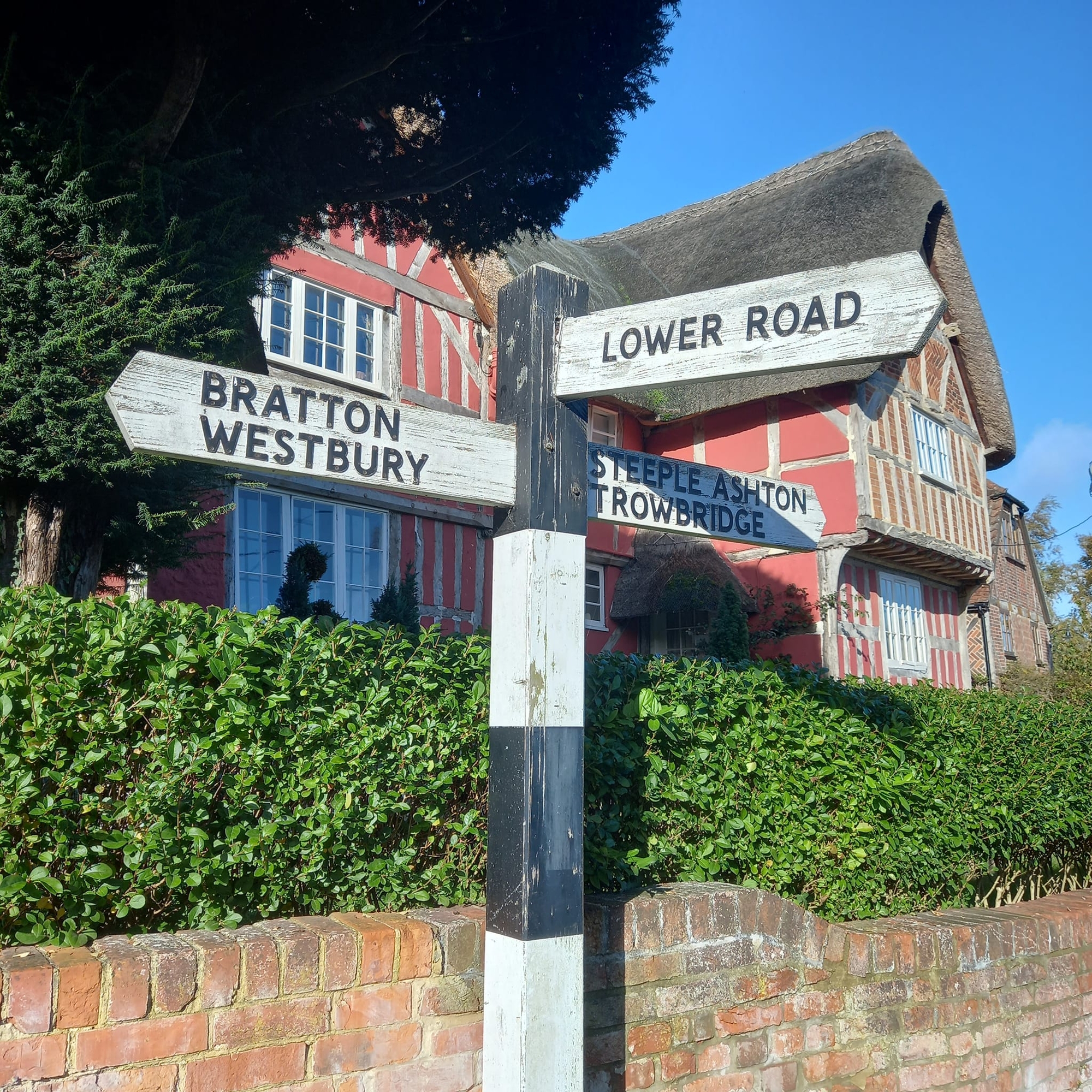 Thumbnail of Finger Post - Court Lane
